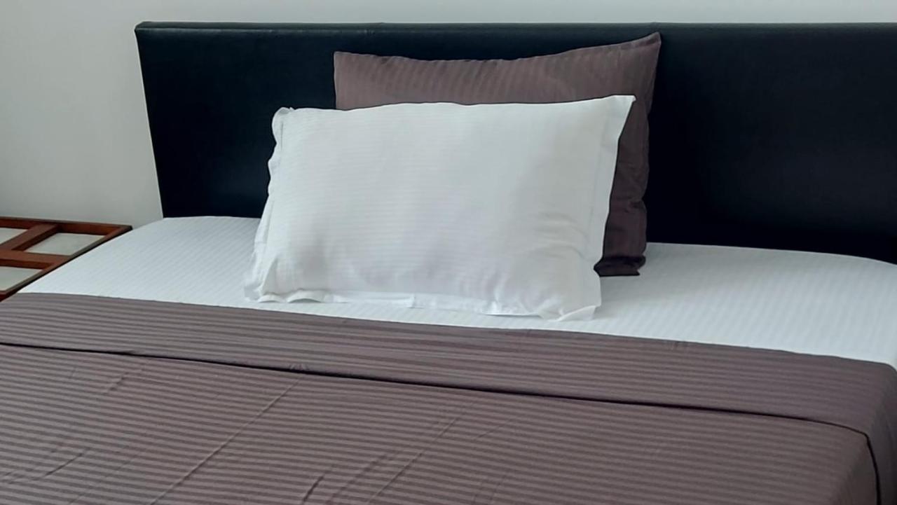 Hotel Jays Guest - Rajagiriya Colombo Exterior foto
