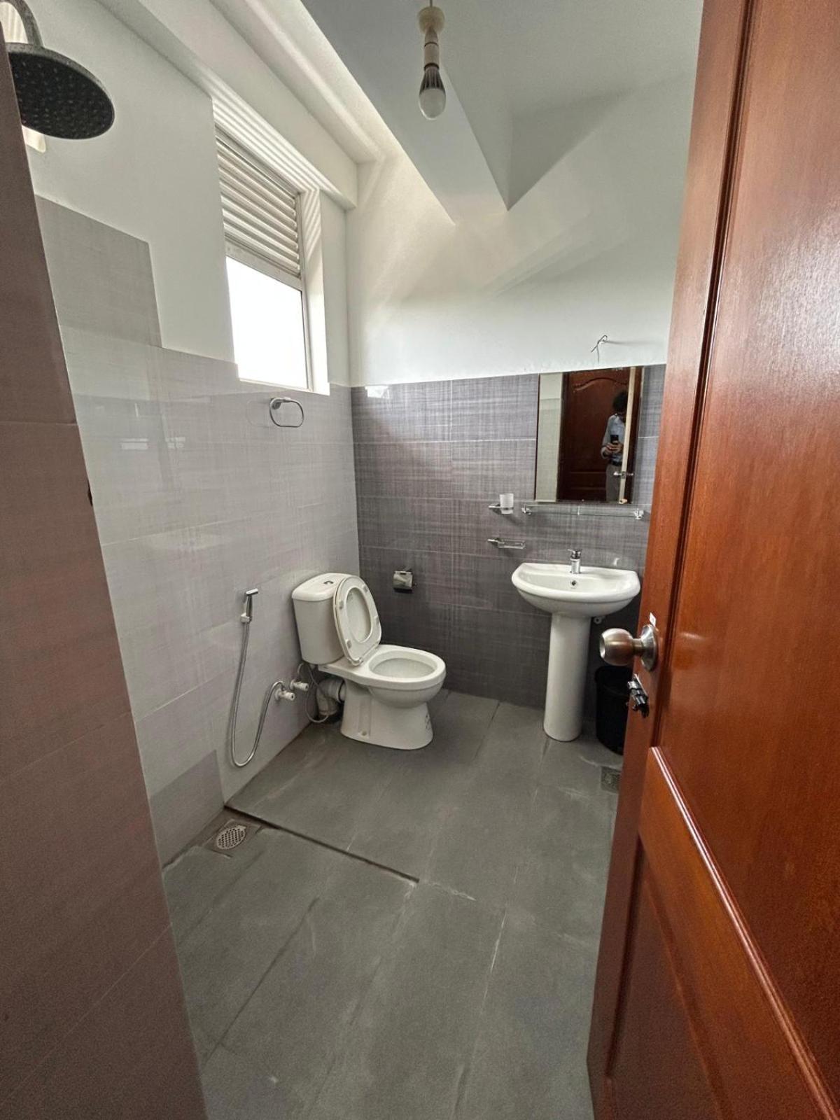 Hotel Jays Guest - Rajagiriya Colombo Habitación foto